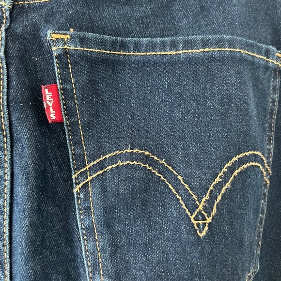 Levi's High Waisted Skinny Jeans - Picture 6 of 6